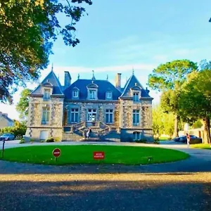 Manoir Le Castel , Saint-Malo France